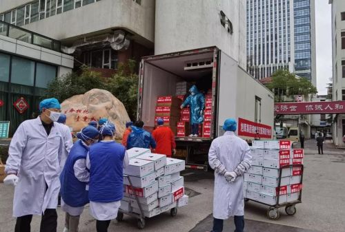 第三批物资抵达武汉协和医院