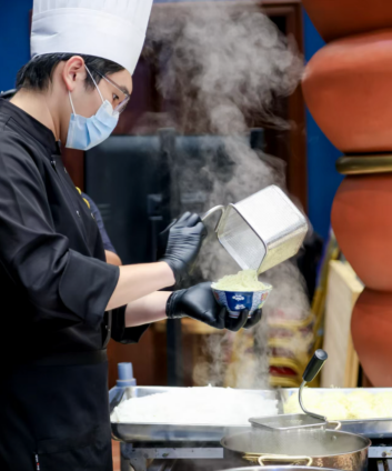 【Final】“鸿蒙快车”加速行驶中，开发者如何抢占万亿级生态新席位？68